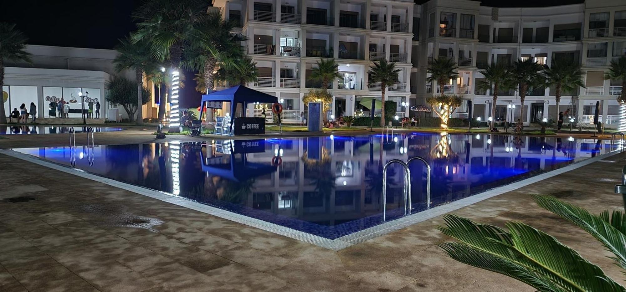 Costa Beach Lux Family Apartment With Pools Bouznika Eksteriør bilde