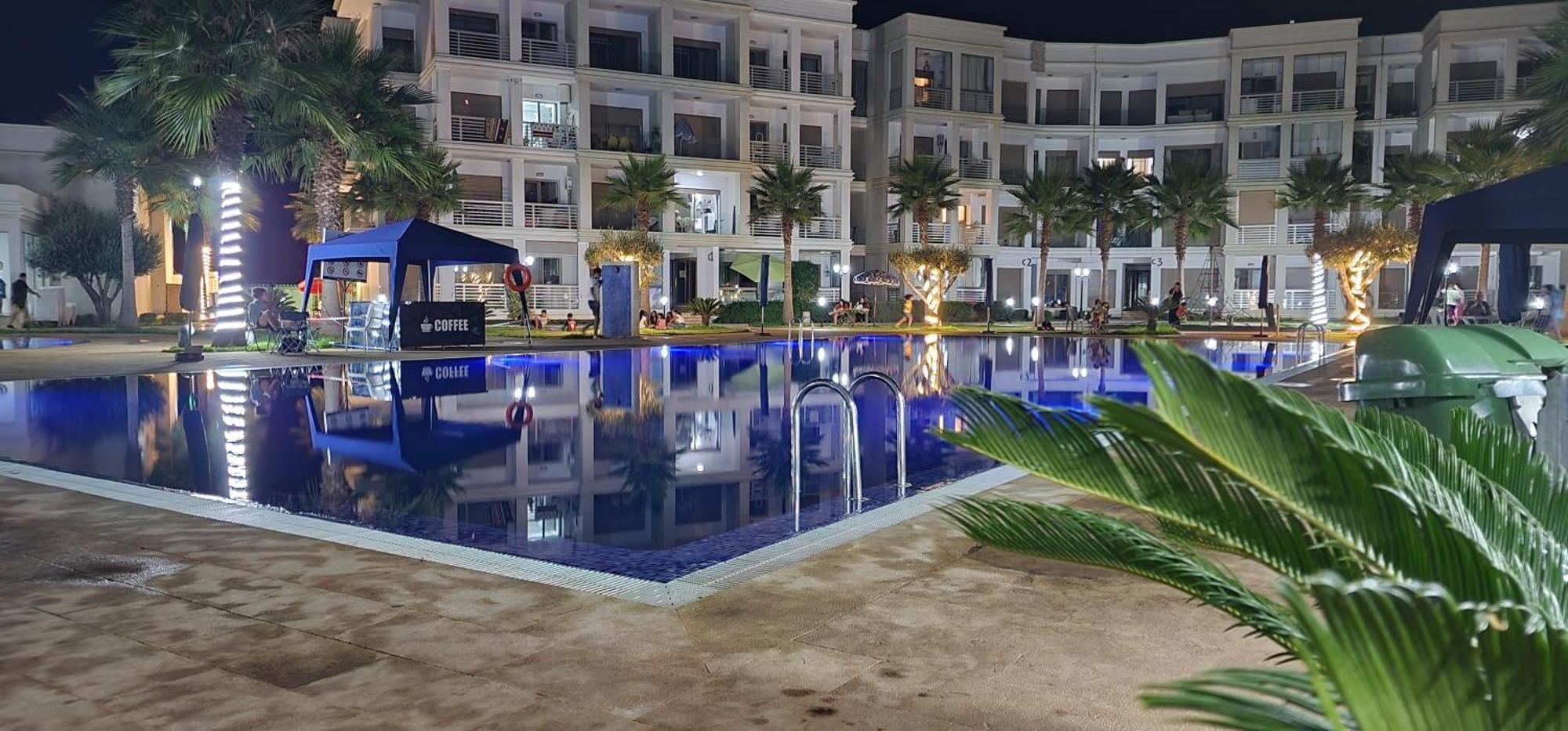Costa Beach Lux Family Apartment With Pools Bouznika Eksteriør bilde